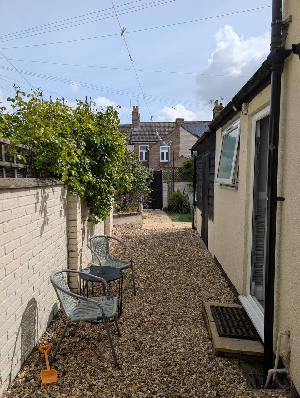 Spacious 3 bed house near beach! House in Lowestoft