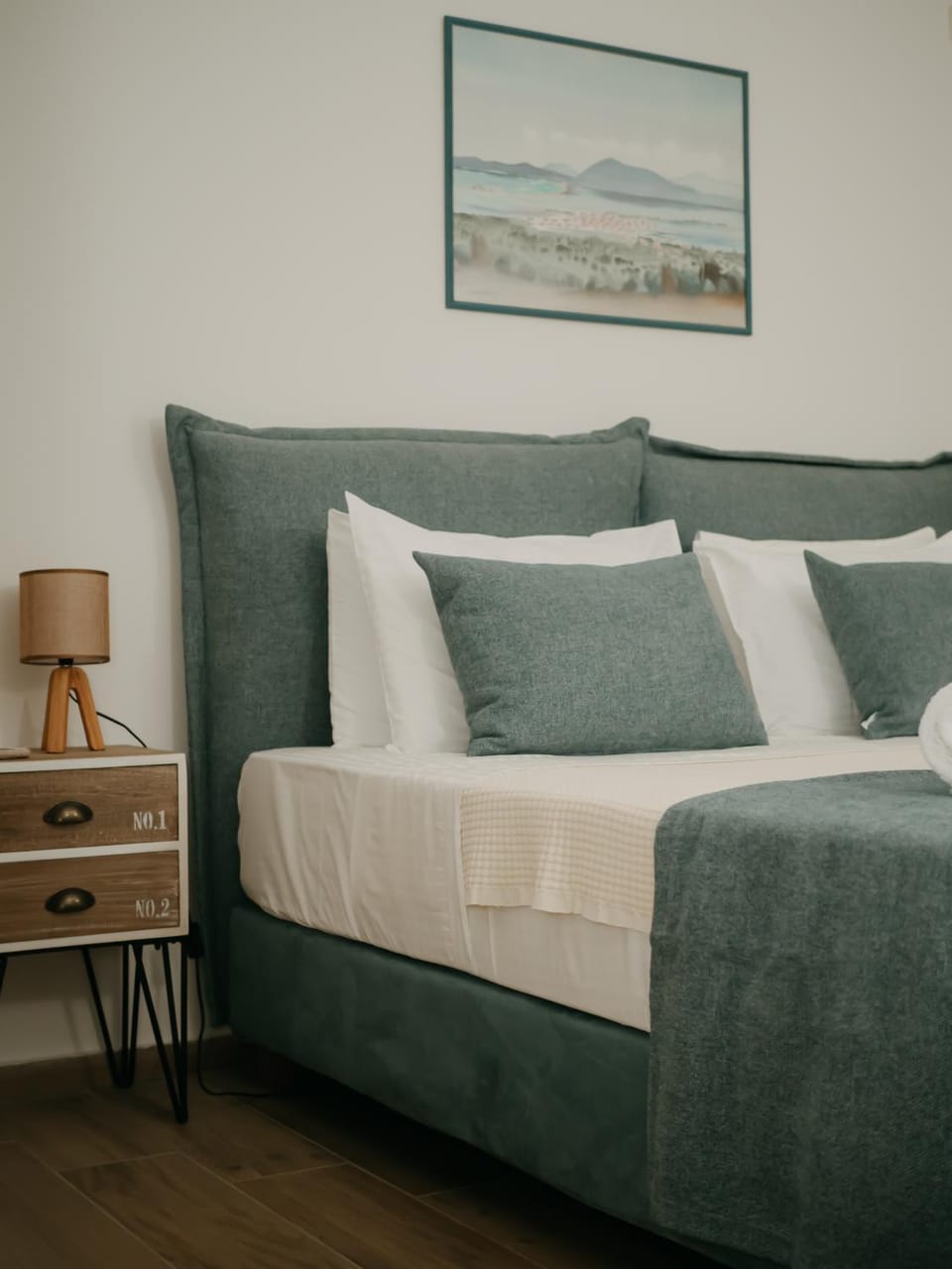 Bed, Photo of the whole room