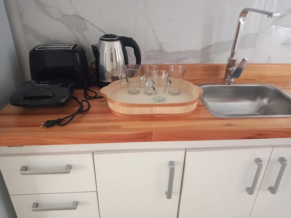 Coffee/tea facilities, Kitchen or kitchenette