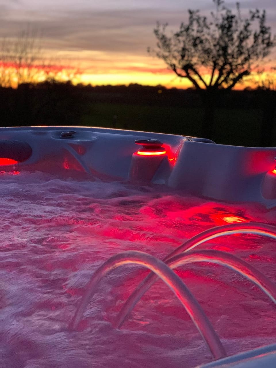 Hot Tub, Hot Tub, Spa and wellness centre/facilities, Sunset