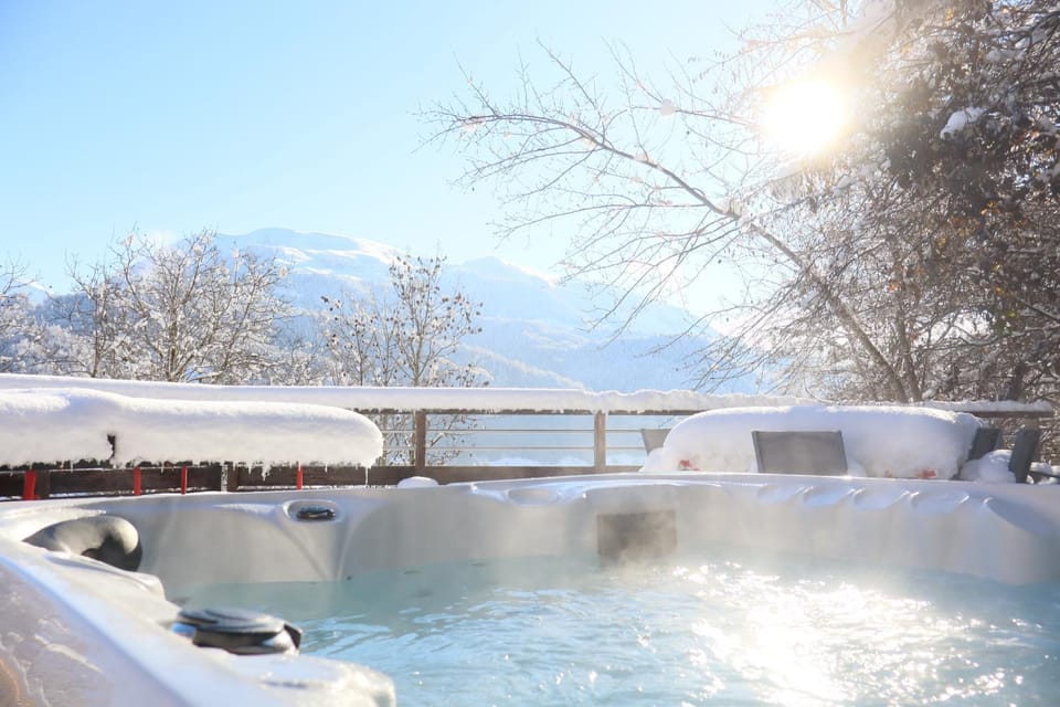 Day, Natural landscape, Winter, Hot Tub, Mountain view