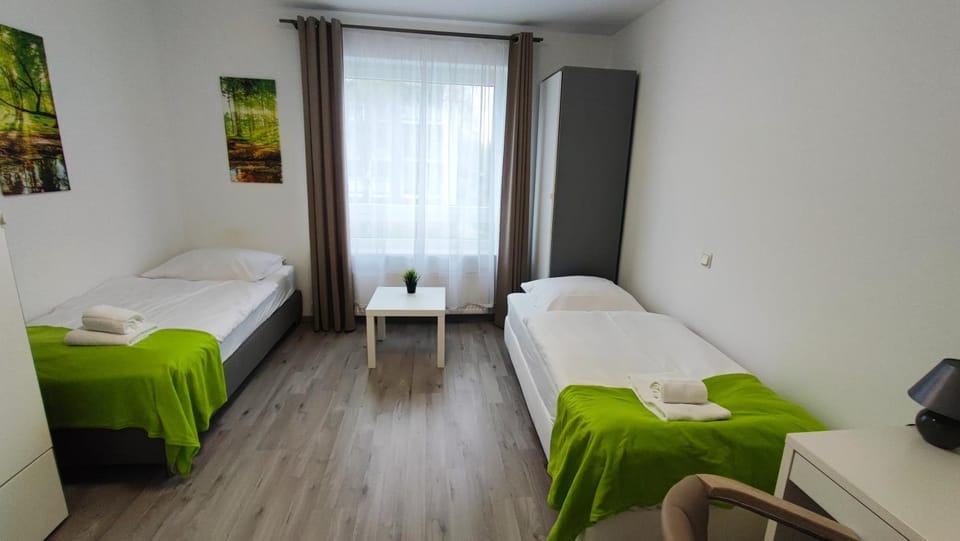 Bed, Photo of the whole room, Bedroom, hair dresser