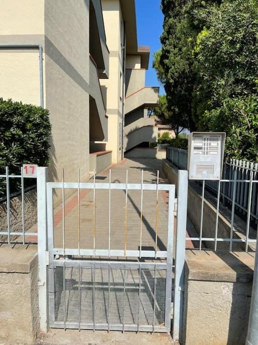 Grazia&Andrea Pratoranieri, Capraia 17, 100m. mare Apartment in Follonica