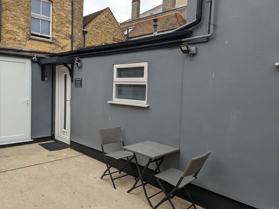 Cocali Cottage - Stunning, Spacious property close to Deal Beach ! House in Dover District