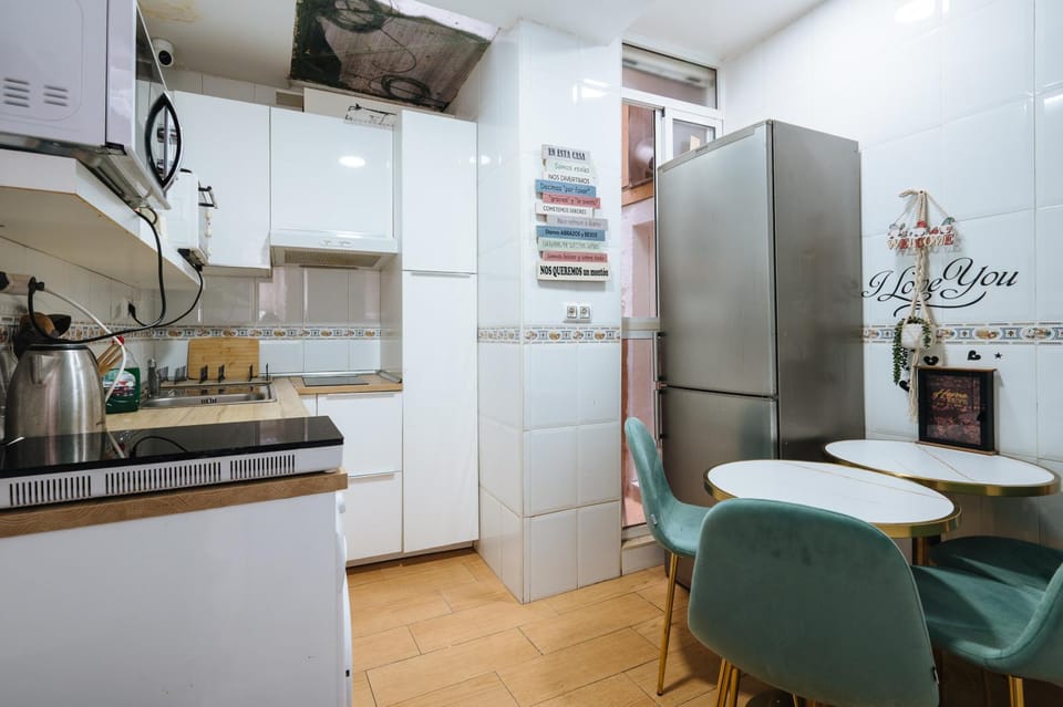 Airbhouse Private Rooms & Apartments Vacation rental in Seville