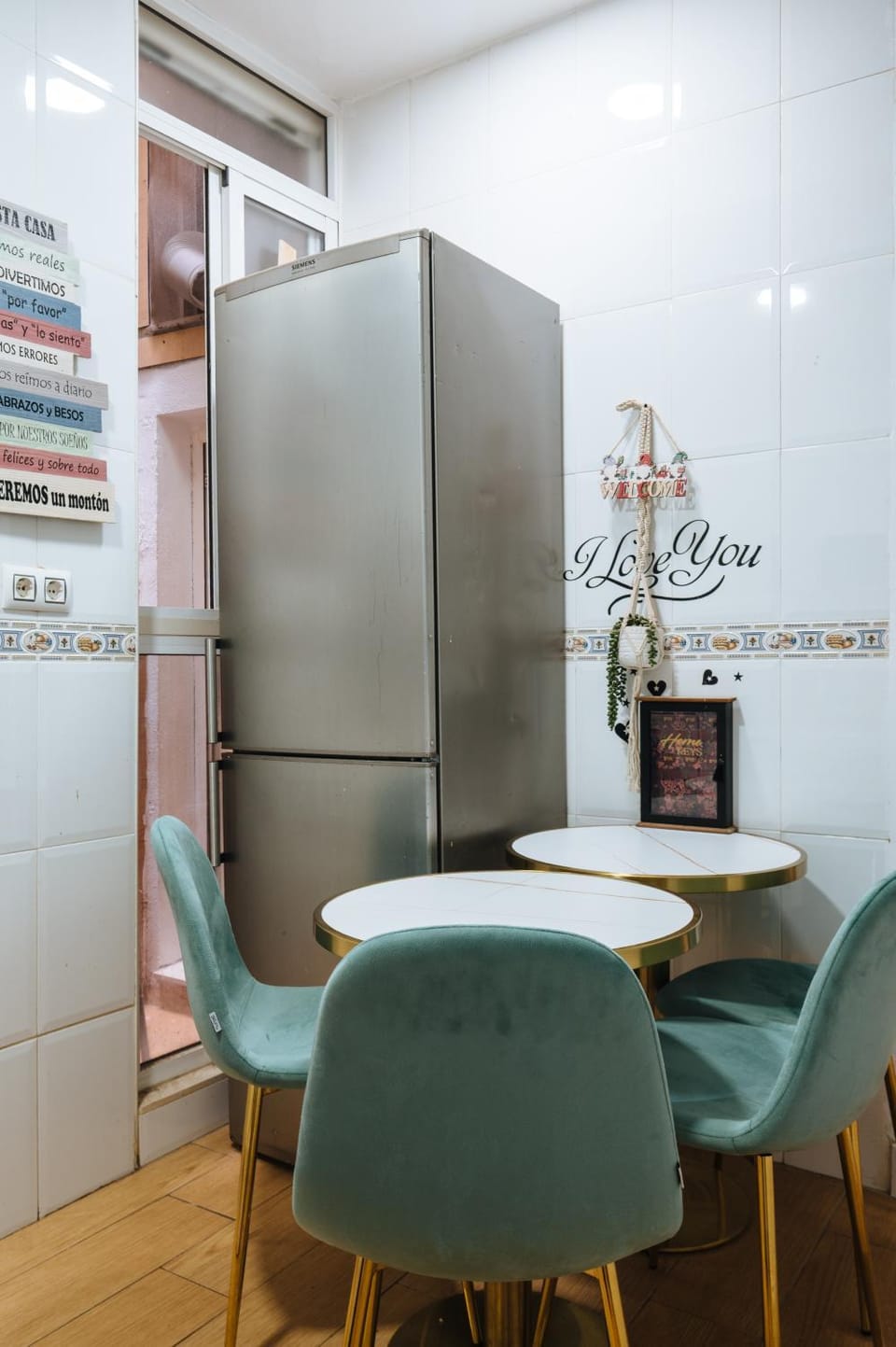 Airbhouse Private Rooms & Apartments Vacation rental in Seville