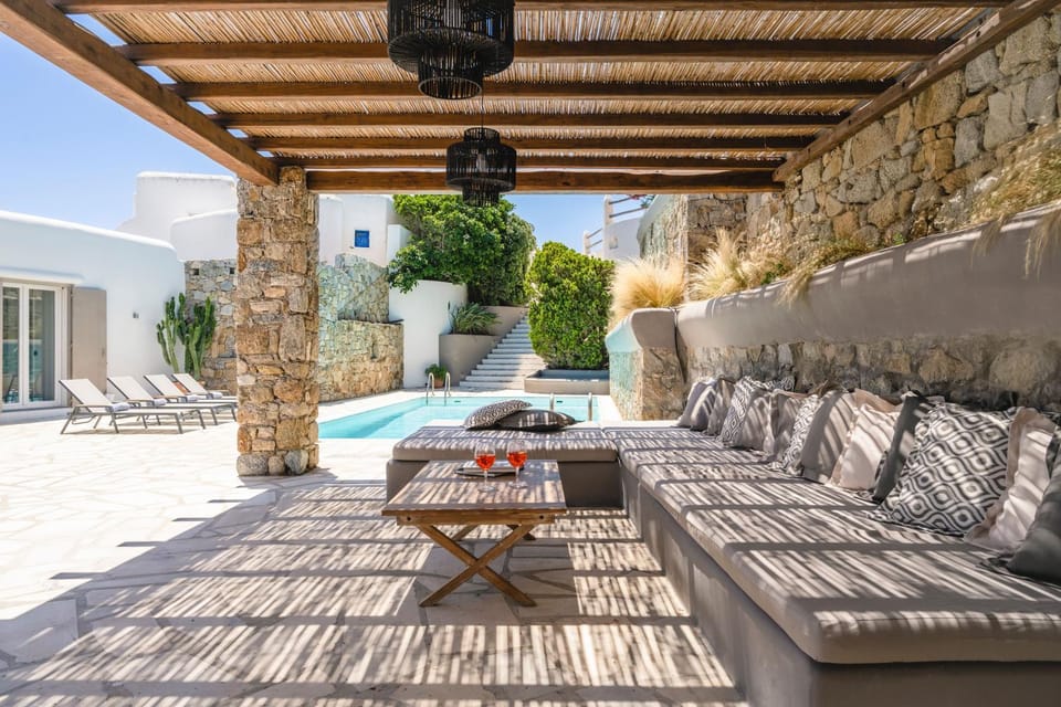 Villa Zen - Hot Tub - MG Villas Mykonos Villa in Mykonos, Mikonos 846 00, Greece