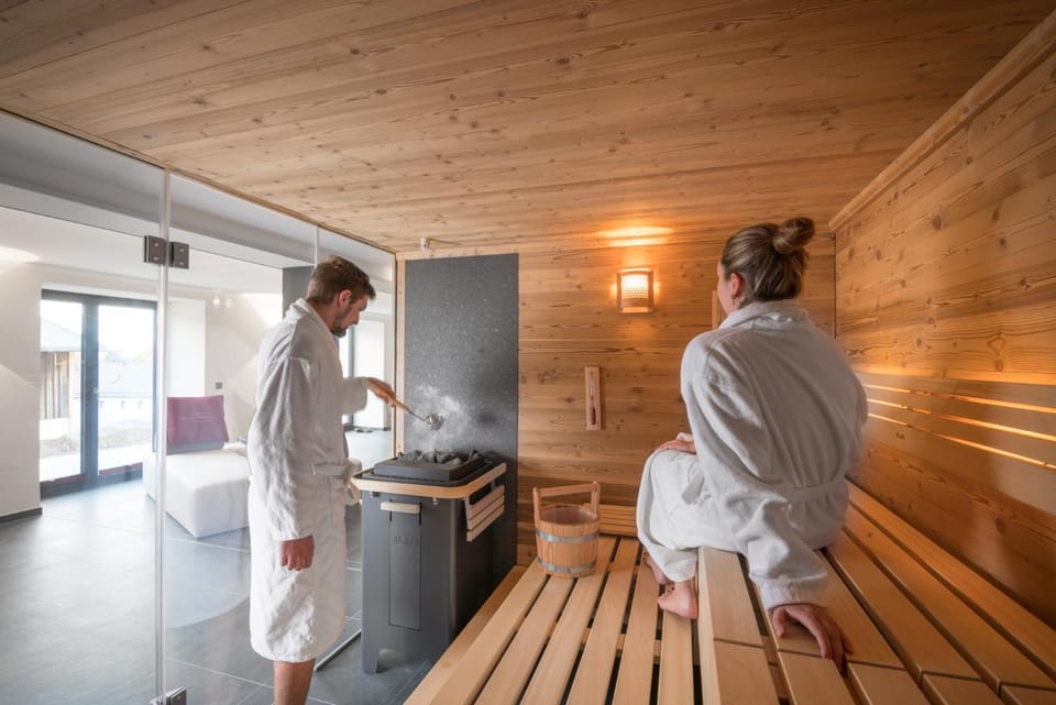 Sauna, Spa and wellness centre/facilities