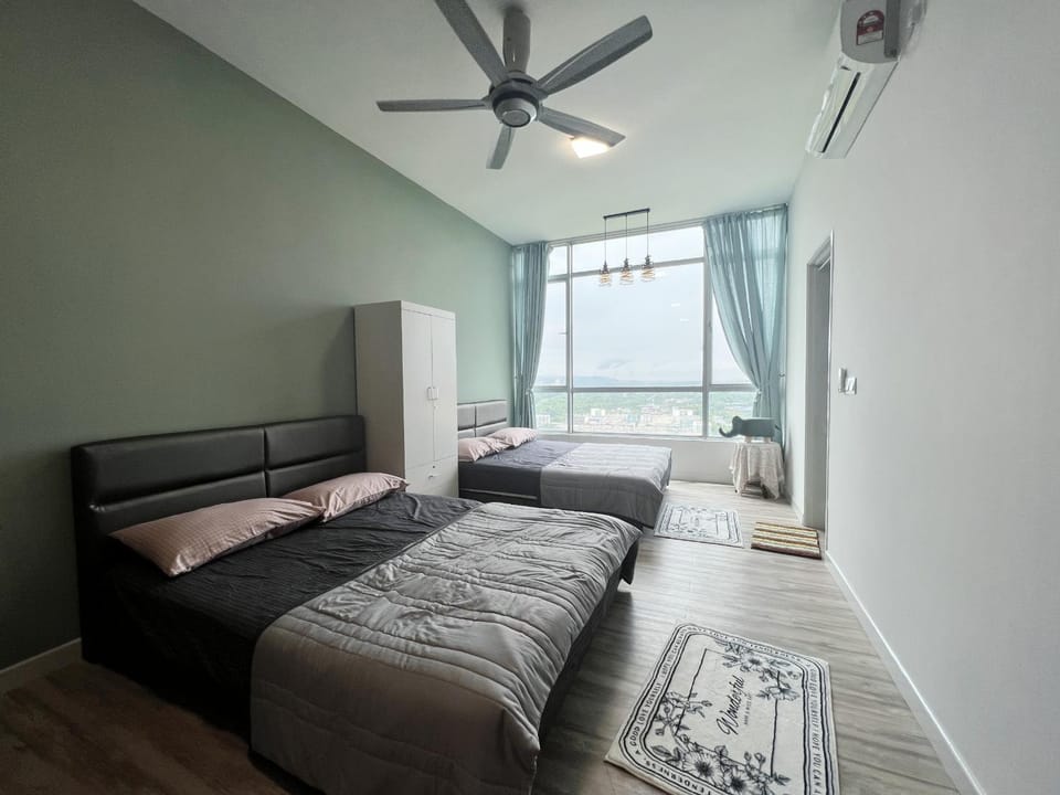 Bed, Bedroom, fireplace