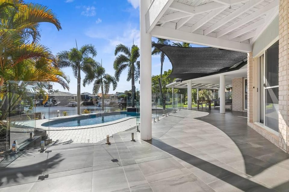 Voyagers Resort - Stunning home! House in Brisbane