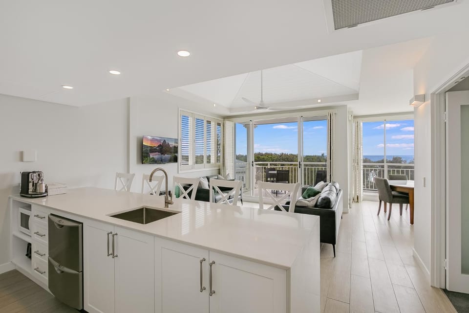 TV and multimedia, Living room, kitchen