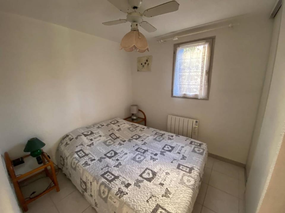 Villa T2, 6 pers avec Terrasse & Clim, Proche Plage à Port Leucate - FR-1-81-576 Villa in Leucate