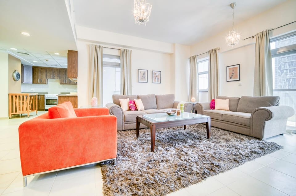 Living room, Seating area, kitchen
