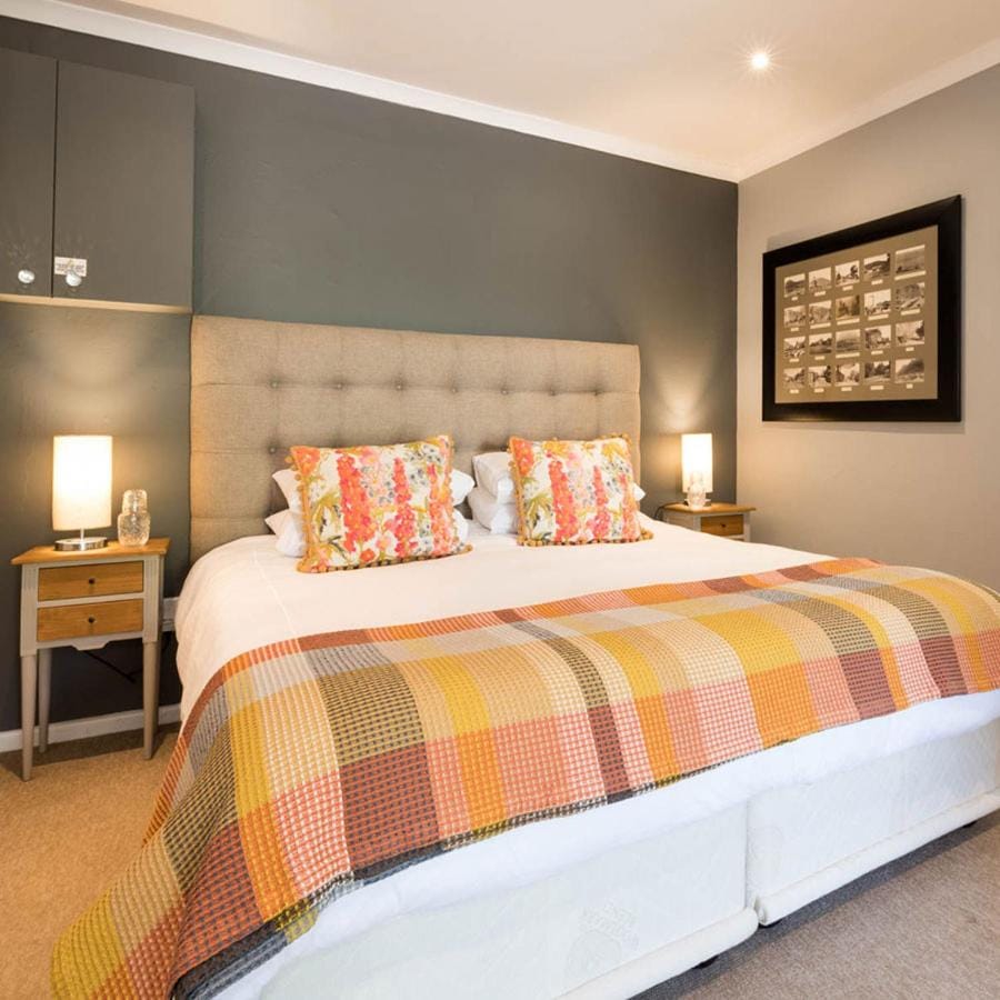 Old Village Lodge Apartment in Western Cape