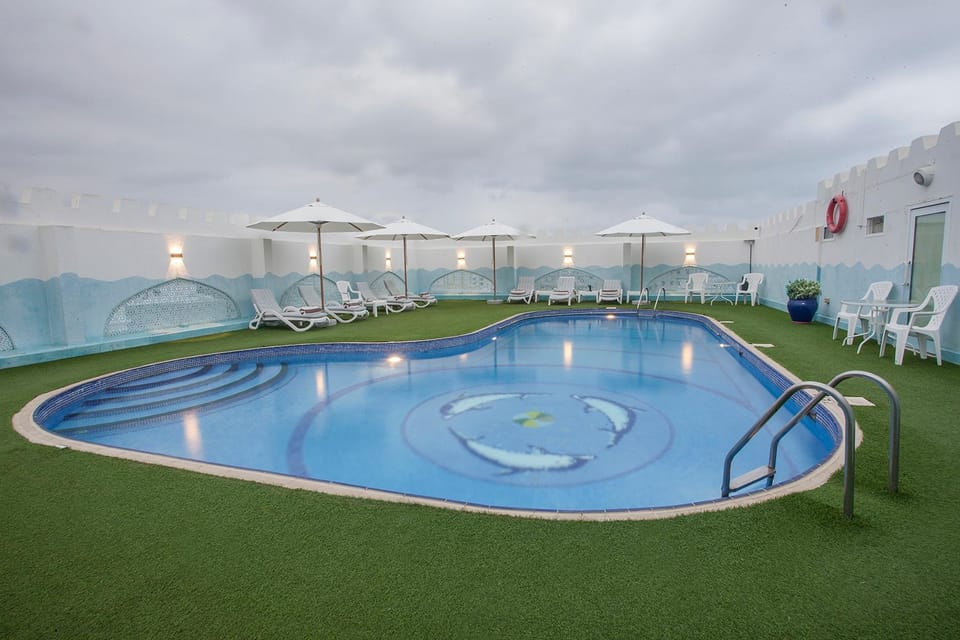 Pool view, Swimming pool