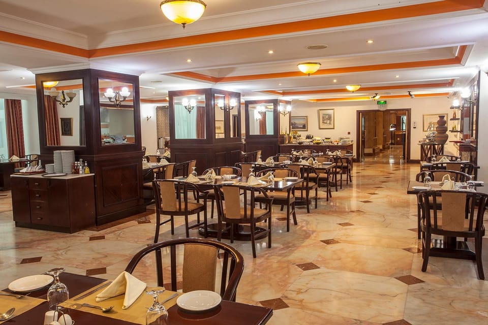 Restaurant/places to eat, Banquet/Function facilities