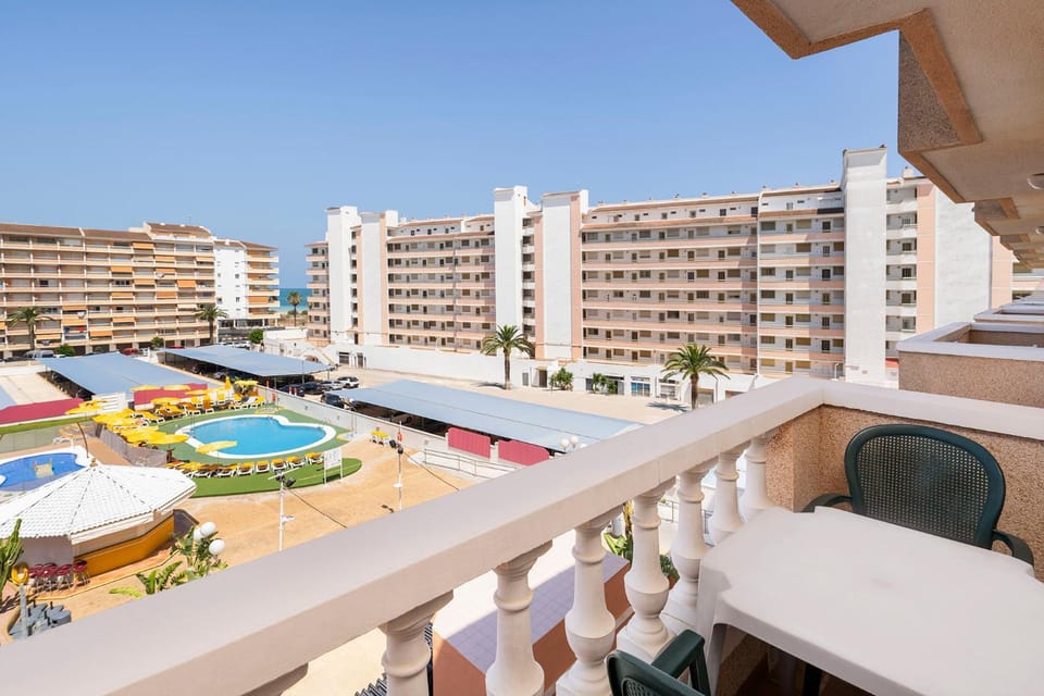 View (from property/room), Balcony/Terrace