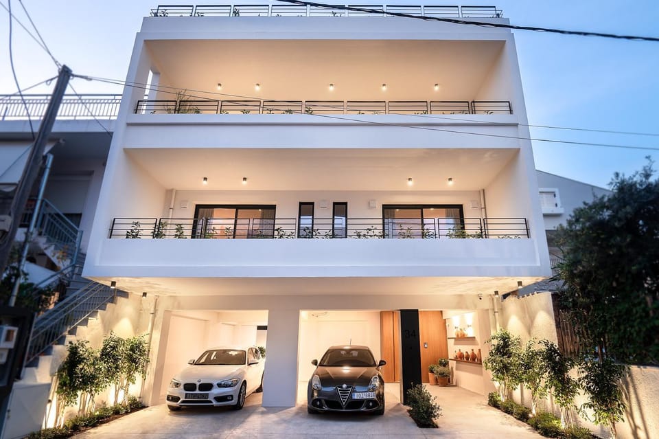 Property building, Facade/entrance