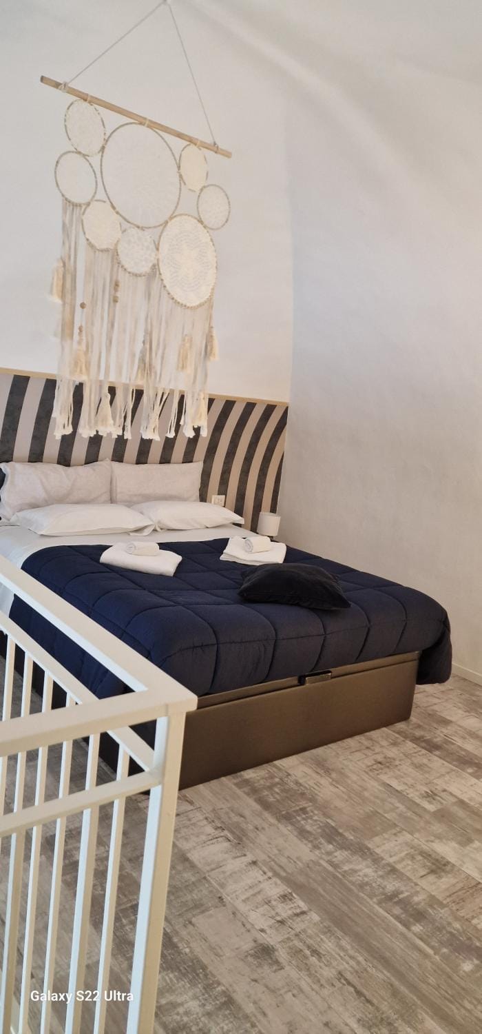 Seaside Sartoria Apartment in Bari