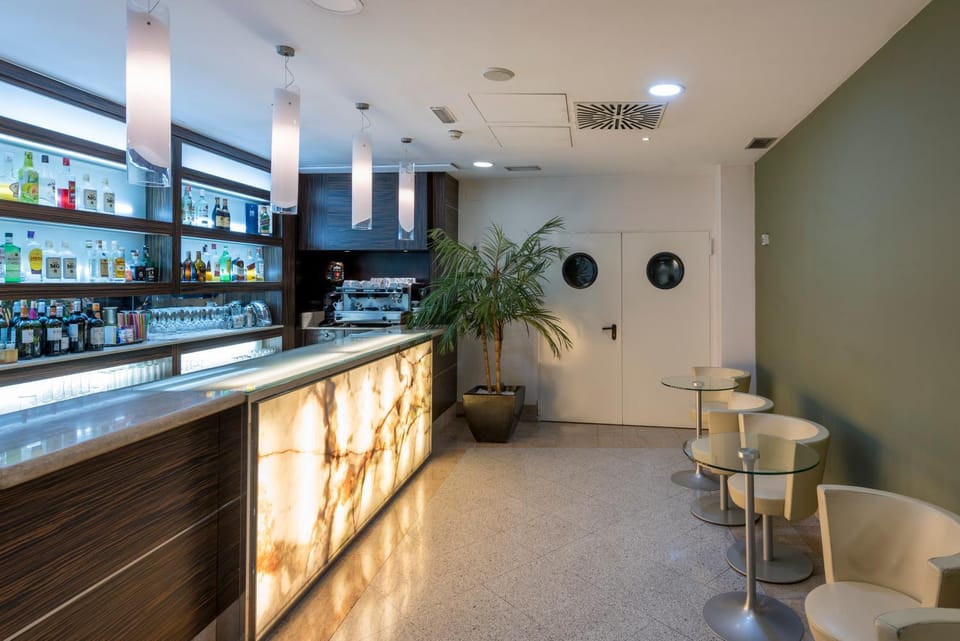 Lounge or bar