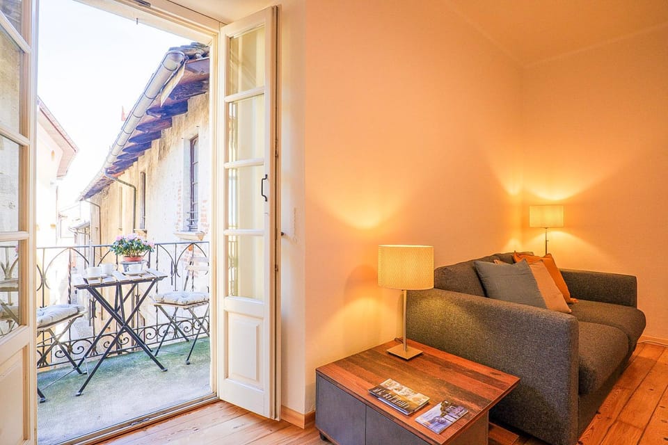 Balcony/Terrace, Living room