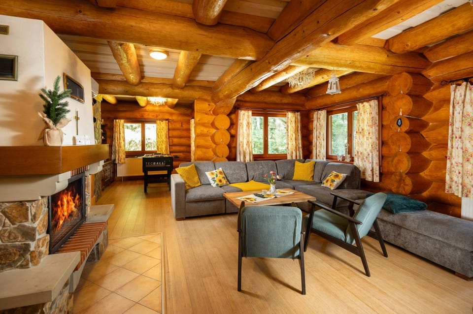 Chata Marína a Matej Kubínska hoľa House in Lesser Poland Voivodeship