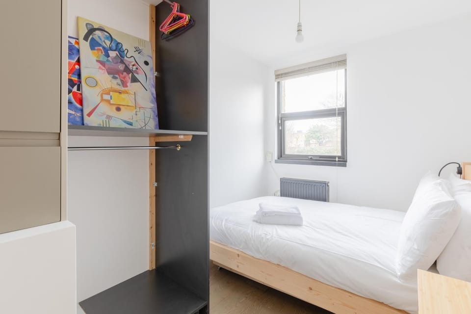 Family Friendly 3 Bedroom Home in Islington House in London Borough of Islington