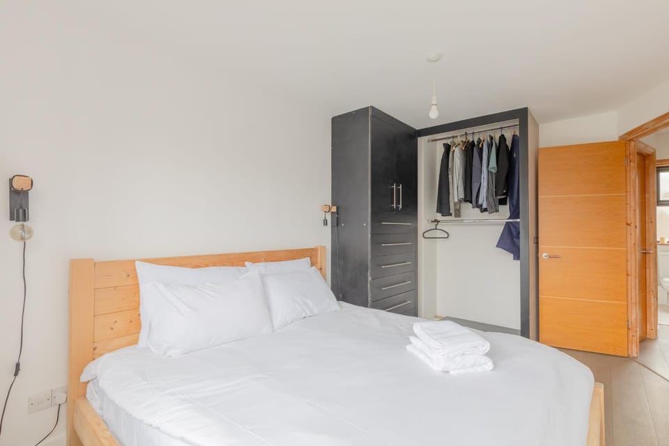 Family Friendly 3 Bedroom Home in Islington House in London Borough of Islington