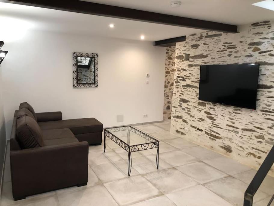 Les Palmiers. Charme, spa et massage en vignoble nantais Villa in Pays de la Loire