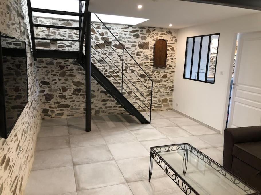 Les Palmiers. Charme, spa et massage en vignoble nantais Villa in Pays de la Loire