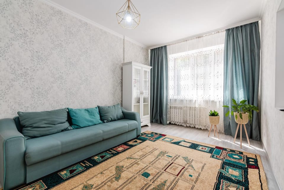 Living room, Photo of the whole room, Seating area