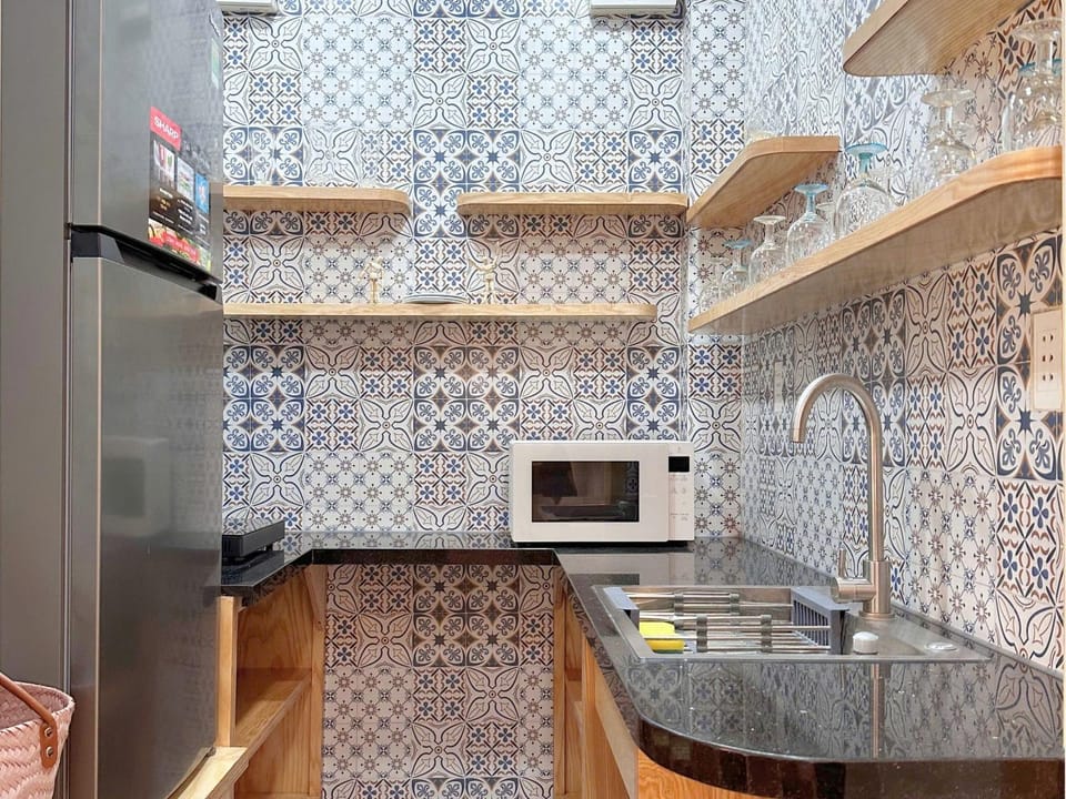 Kitchen or kitchenette, stove