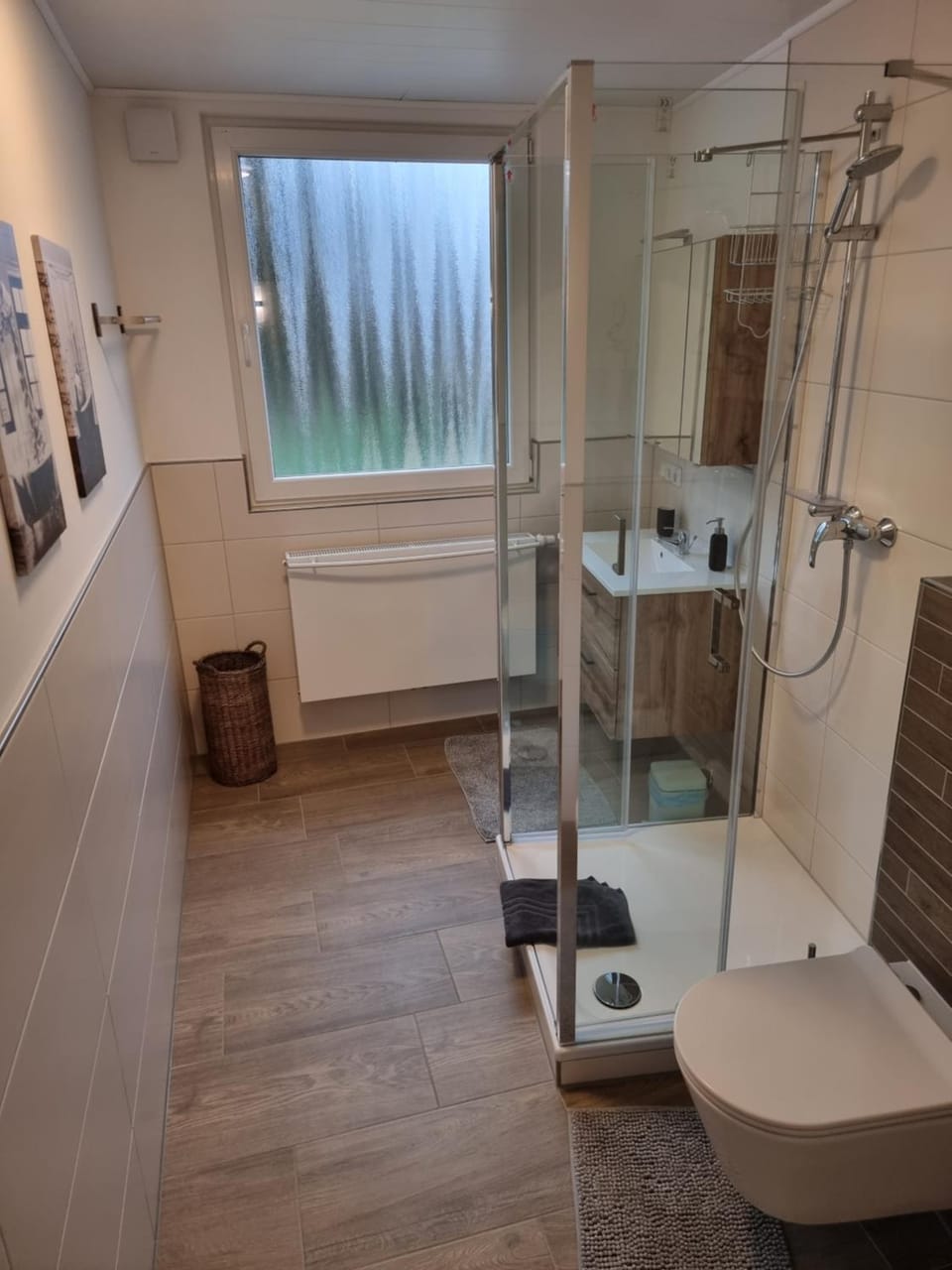 Gästehaus-Ferienwohnung-Appartement mit Terrasse - Nähe Kliniken/ Herzzentrum Apartment in North Rhine-Westphalia