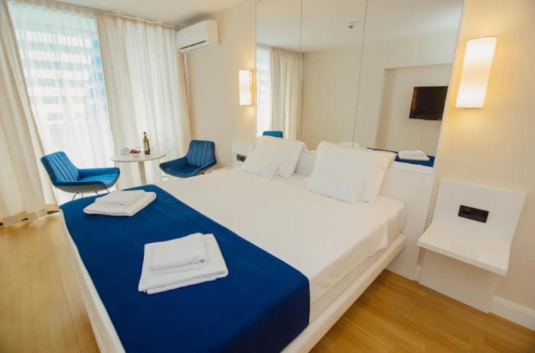 Orbi City Top Floor Aparthotel Bed and Breakfast in Batumi