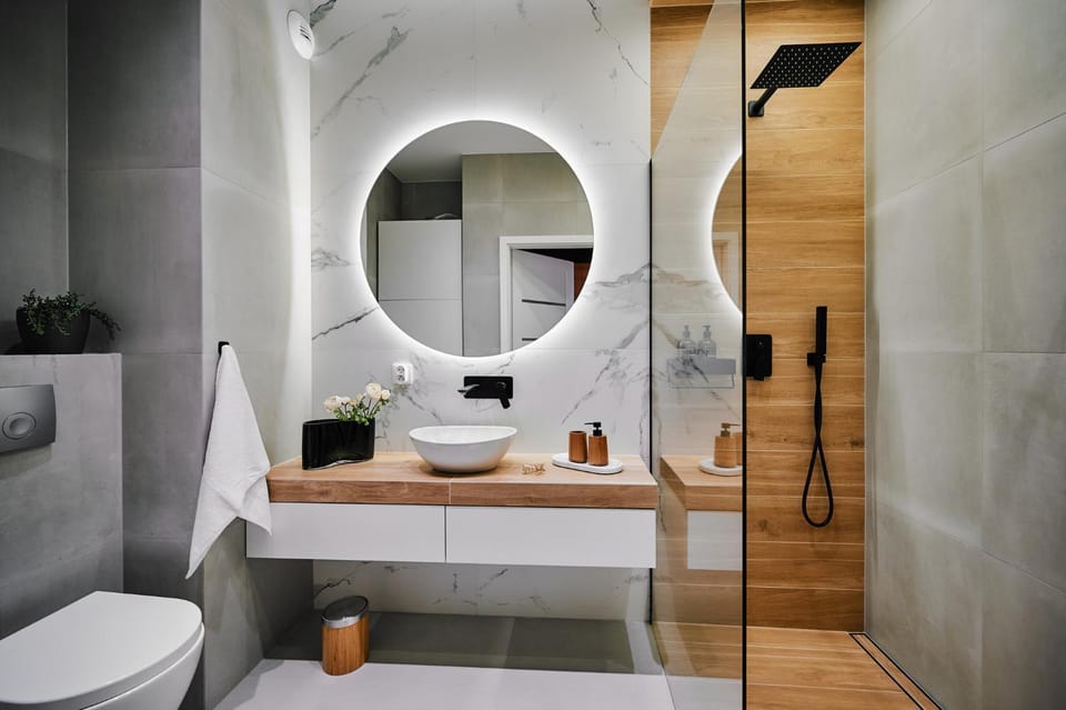 Shower, Toilet, Bathroom, towels