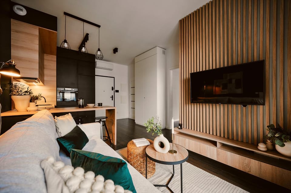 TV and multimedia, Kitchen or kitchenette, Living room, Seating area