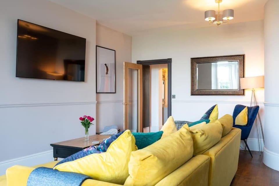 Spacious Beachfront Getaway with Stunning Ocean Views & Parking Apartment in Herne Bay