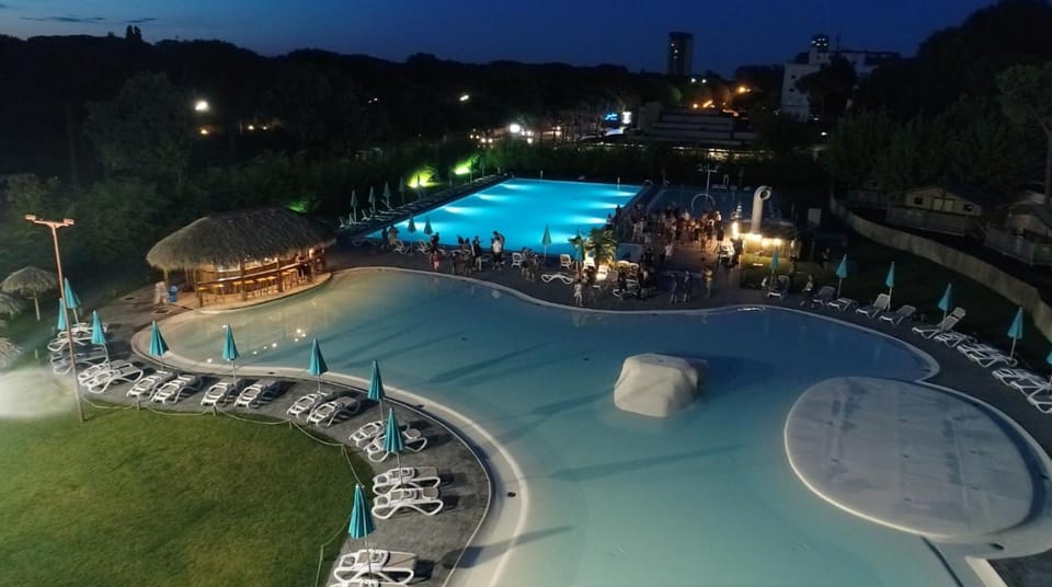 Estivo Premium Deluxe mobile homes on Camping Malibu Beach Campground/ 
RV Resort in Lido di Jesolo