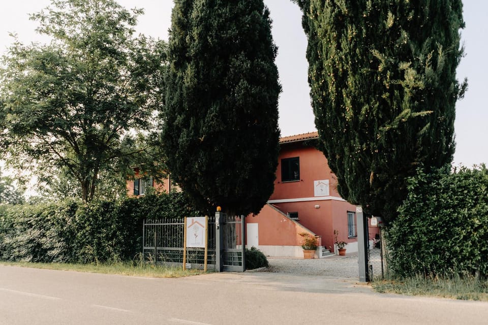 Il Casale delle Rose Apartment hotel in Tuscany