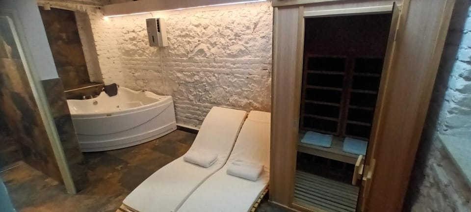 Hot Tub, Sauna, Sauna, Spa and wellness centre/facilities, Spa and wellness centre/facilities