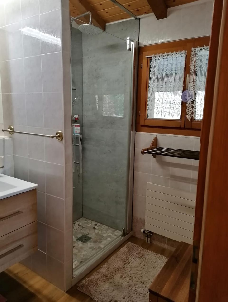 Les Comblés des Combes Bed and Breakfast in Ollon