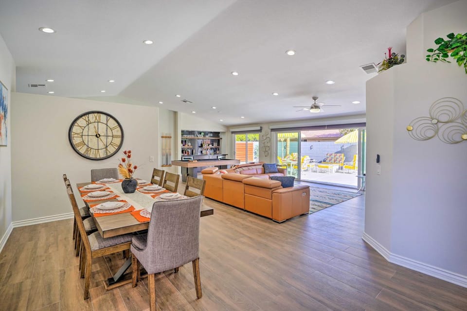 < 4 Mi to Old Town: Poolside Oasis in La Quinta House in La Quinta