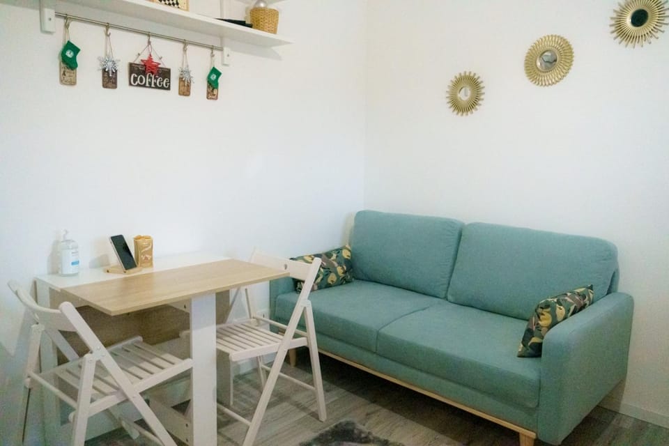 Living room, Dining area, kitchen