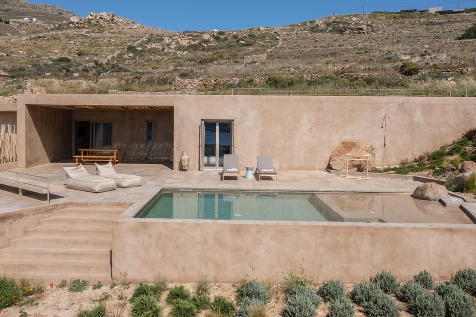 Homa Serifos pool villas Villa in Milos