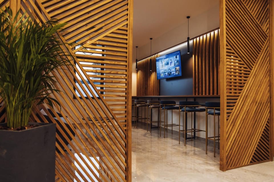 Communal lounge/ TV room, TV and multimedia, Evening entertainment