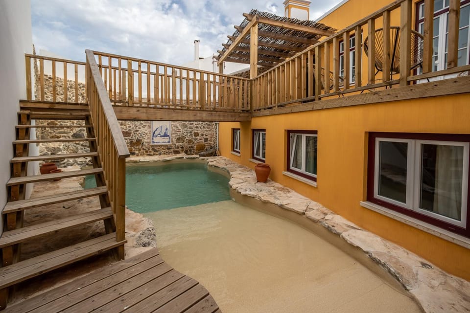 Balcony/Terrace, Pool view, Swimming pool