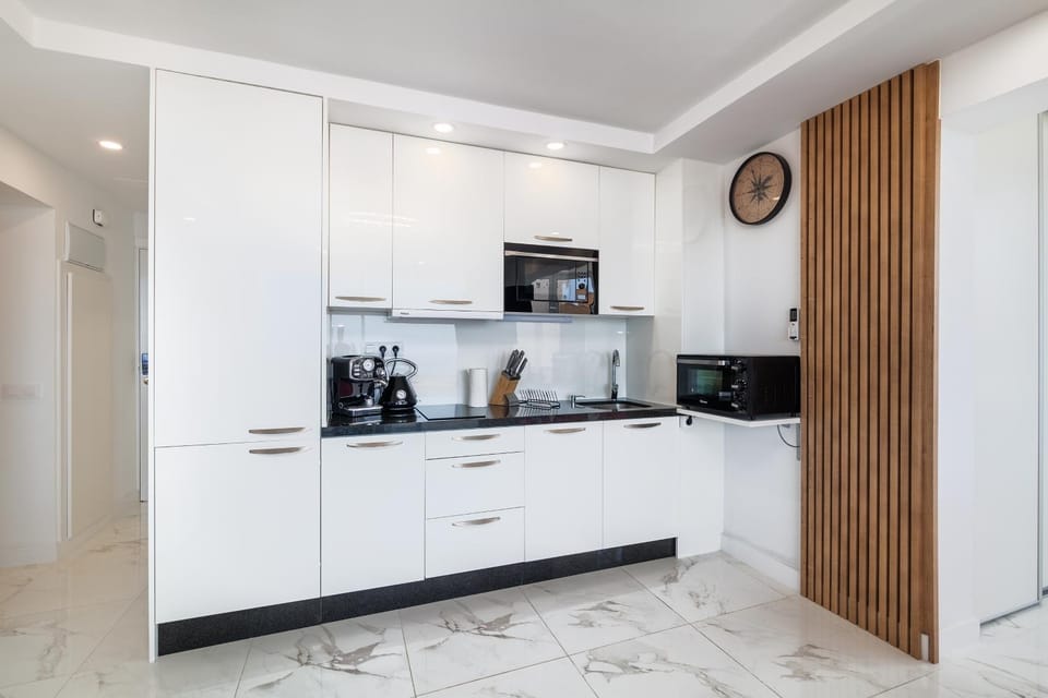 Ponderosa 619, Las Americas, 2 bedroom apartment with large terrace and ocean view, next to Siam Park Apartment in Costa Adeje