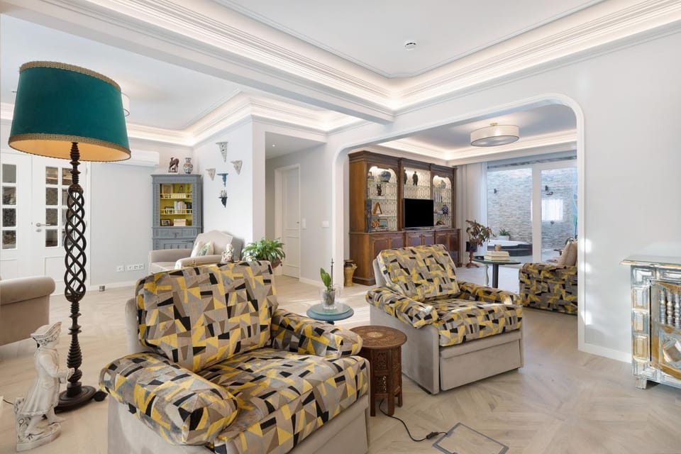 Property building, Living room