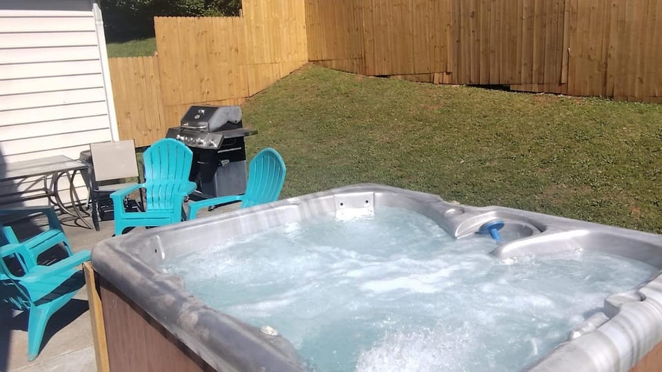 Natural landscape, Hot Tub