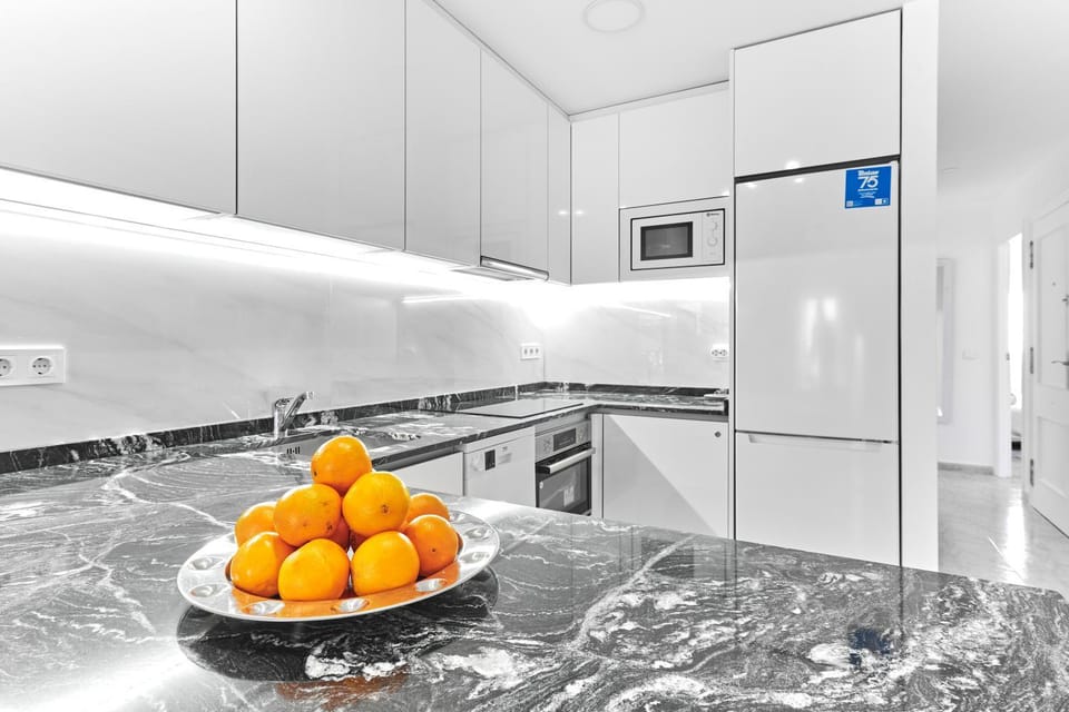 Kitchen or kitchenette, minibar, pet friendly, stove